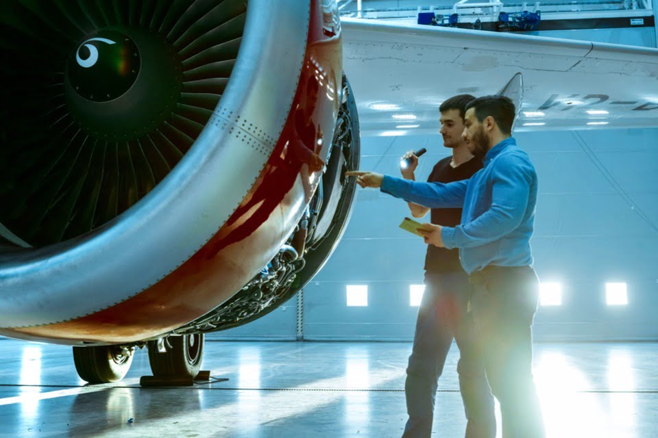 Popular Programs 10 s960 Maintenance engineers diagnose a jet engine By Gorodenkoff at Shutterstock MEO Immigration
